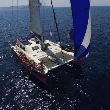 Balade en Bateau au Coucher de Soleil à Cavalaire