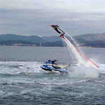 Initiation au Flyboard à Porticcio