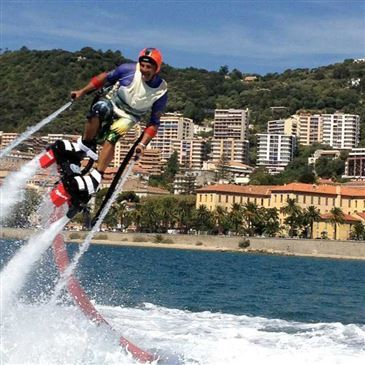 Initiation au Flyboard à Porticcio