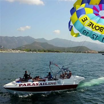 Parachute Ascensionnel à Saint-Florent