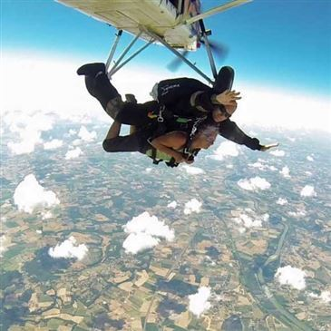 Saut en Parachute Tandem proche Toulouse