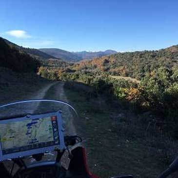 Randonnée en Moto Trail près de Carcassonne