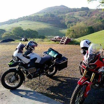 Randonnée en Moto Trail près de Carcassonne