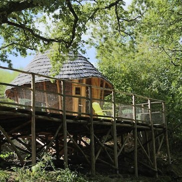 Nuit en Cabane près du Puy du Fou