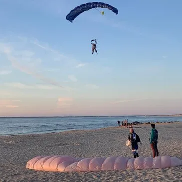 Saut en Parachute Tandem sur la plage à Soulac-sur-Mer