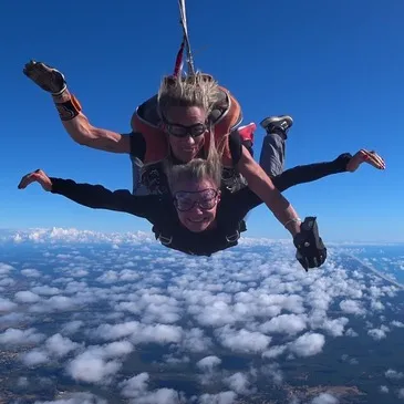Saut en Parachute Tandem sur la plage à Soulac-sur-Mer