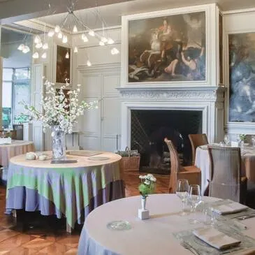 Nuit au Château de Champlong à Roanne