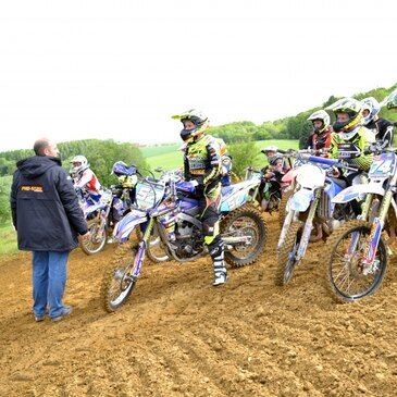 Initiation Moto-Cross pour Enfant près d'Amiens