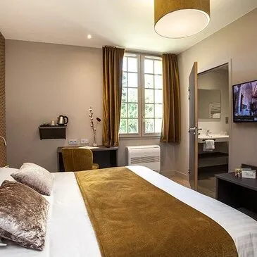 Week-end à Sarlat - Survol de la Dordogne en Montgolfière