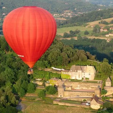 Week-end à Sarlat - Survol de la Dordogne en Montgolfière