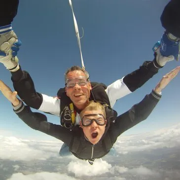 Week-end Saut en Parachute Tandem près d'Arras