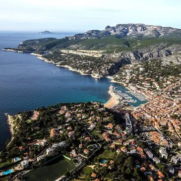 Baptême en Hélicoptère près de Marseille