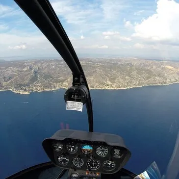 Baptême en Hélicoptère près de Marseille