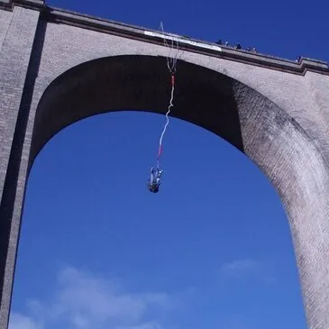 Saut à l’Élastique au Pont d'Alzon dans les Cévennes