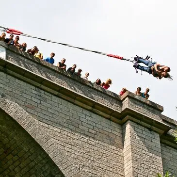Saut à l’Élastique au Pont d'Alzon dans les Cévennes