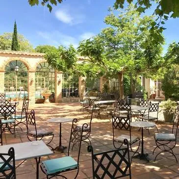 Week-end en Amoureux près d'Avignon