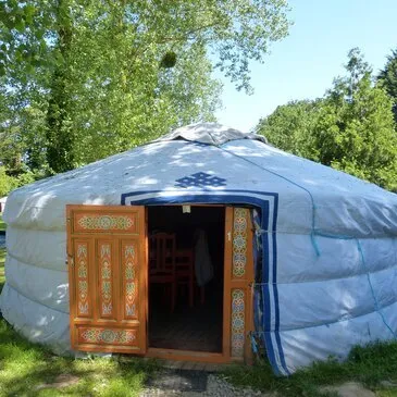 Nuit en Yourte près de Dinan