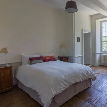 Nuit au Château de la Combe dans le Périgord