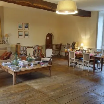 Nuit au Château de la Combe dans le Périgord