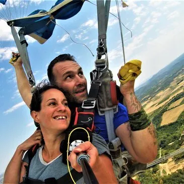 Saut en Parachute Tandem à Vichy