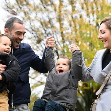 Séance Photo en Famille à Paris Montparnasse