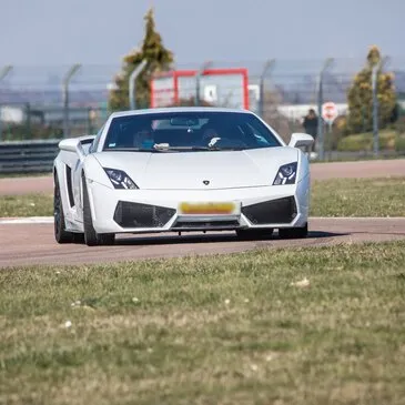 Pilotage pour Enfant en Lamborghini Gallardo à Nantes