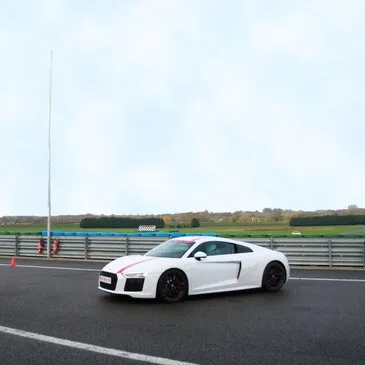 Pilotage Audi R8 V10 - Circuit de Mireval