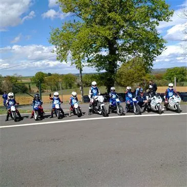 Initiation Pilotage Moto pour Enfant près de Mimizan