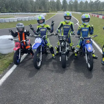 Initiation Pilotage Moto pour Enfant près de Mimizan