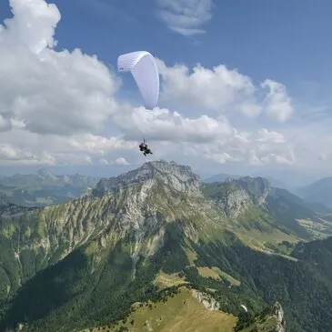 Baptême en Parapente à Talloires - Survol du Lac d'Annecy