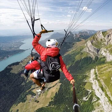 Baptême en Parapente à Talloires - Survol du Lac d'Annecy