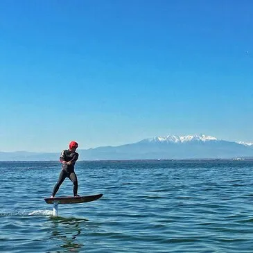 Initiation au Kitefoil à Leucate