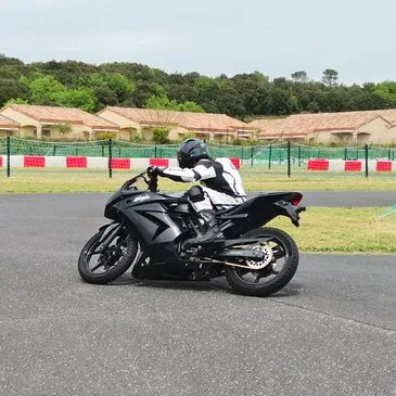 Coffret Pilotage Moto près de Montpellier