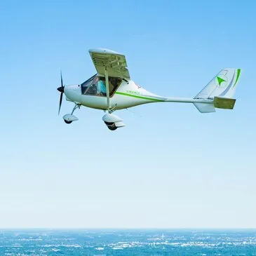 Vol d'Initiation au Pilotage en ULM Multiaxe à Nantes
