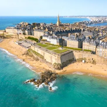 Baptême en Hélicoptère à Dinan