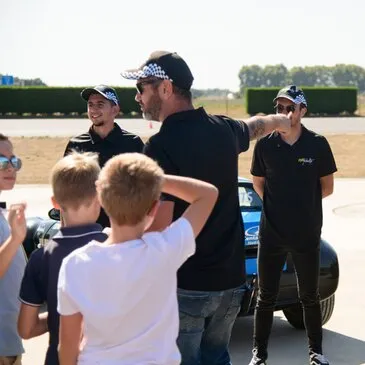 Pilotage pour Enfant en Porsche Boxster à Aix-en-Provence