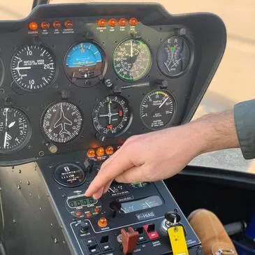 Vol d'Initiation au Pilotage d'Hélicoptère à Dinan