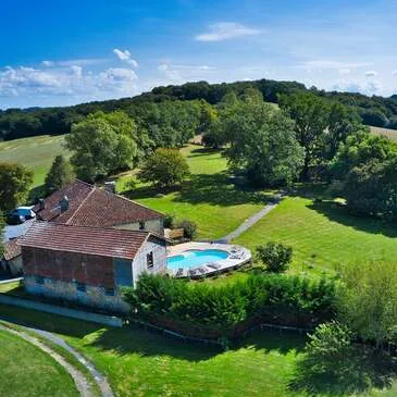 Nuit en Bulle avec Spa à Margouët-Meymes