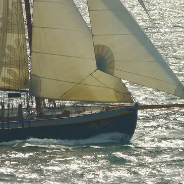 Coucher de Soleil en Yawl dans le Golfe du Morbihan