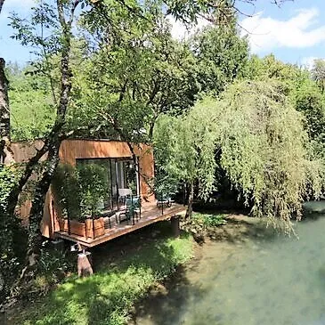 Nuit en Cabane sur Pilotis & Spa près de Dijon