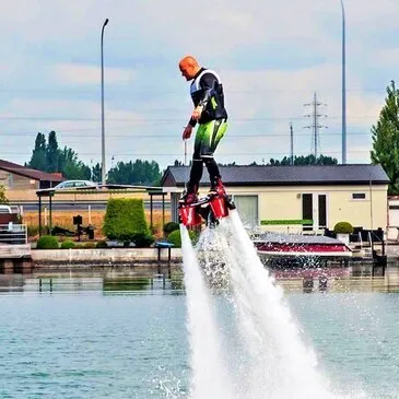 Initiation au Flyboard à Bruges