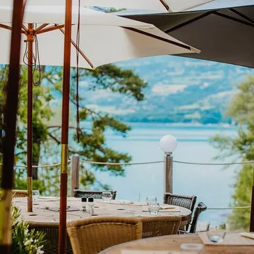 Nuit en Cabane sur l’Eau au Lac de Serre-Ponçon