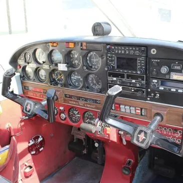 Initiation au Pilotage d'Avion près de Bordeaux