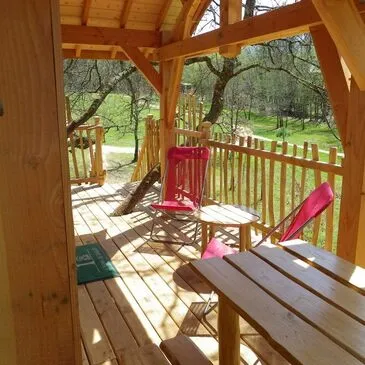 Nuit insolite en Cabane Familiale près de Bergerac