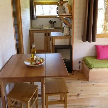 Nuit insolite en Cabane Familiale près de Bergerac