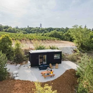 Nuit insolite en Tiny House dans un Vignoble près de Cahors