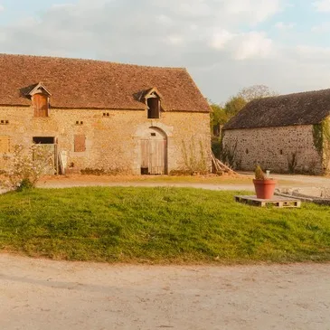 Nuit insolite en Tiny House dans une Ferme des Alpes Mancelles