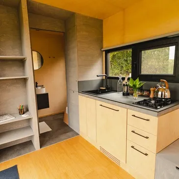 Nuit insolite en Tiny House dans une Ferme des Alpes Mancelles