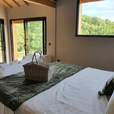 Nuit en Cabane sur Pilotis avec Spa près de Limoges
