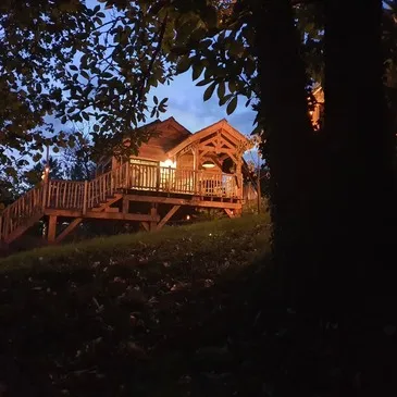 Nuit en Cabane sur Pilotis avec Spa près de Limoges